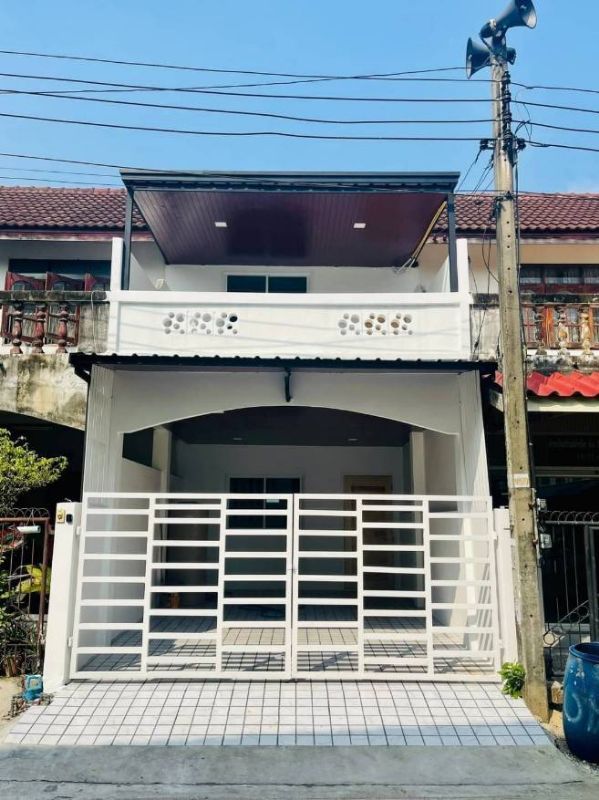 small-properties-1