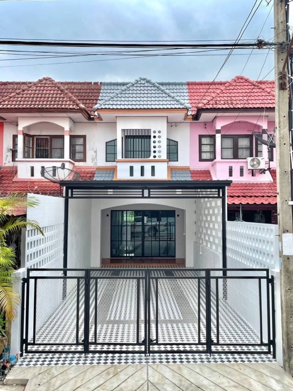 small-properties-1